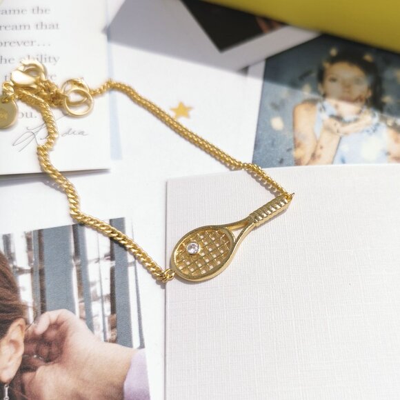 New Julie Vos Tennis Racquet Delicate Bracelet Gold - Picture 3 of 3